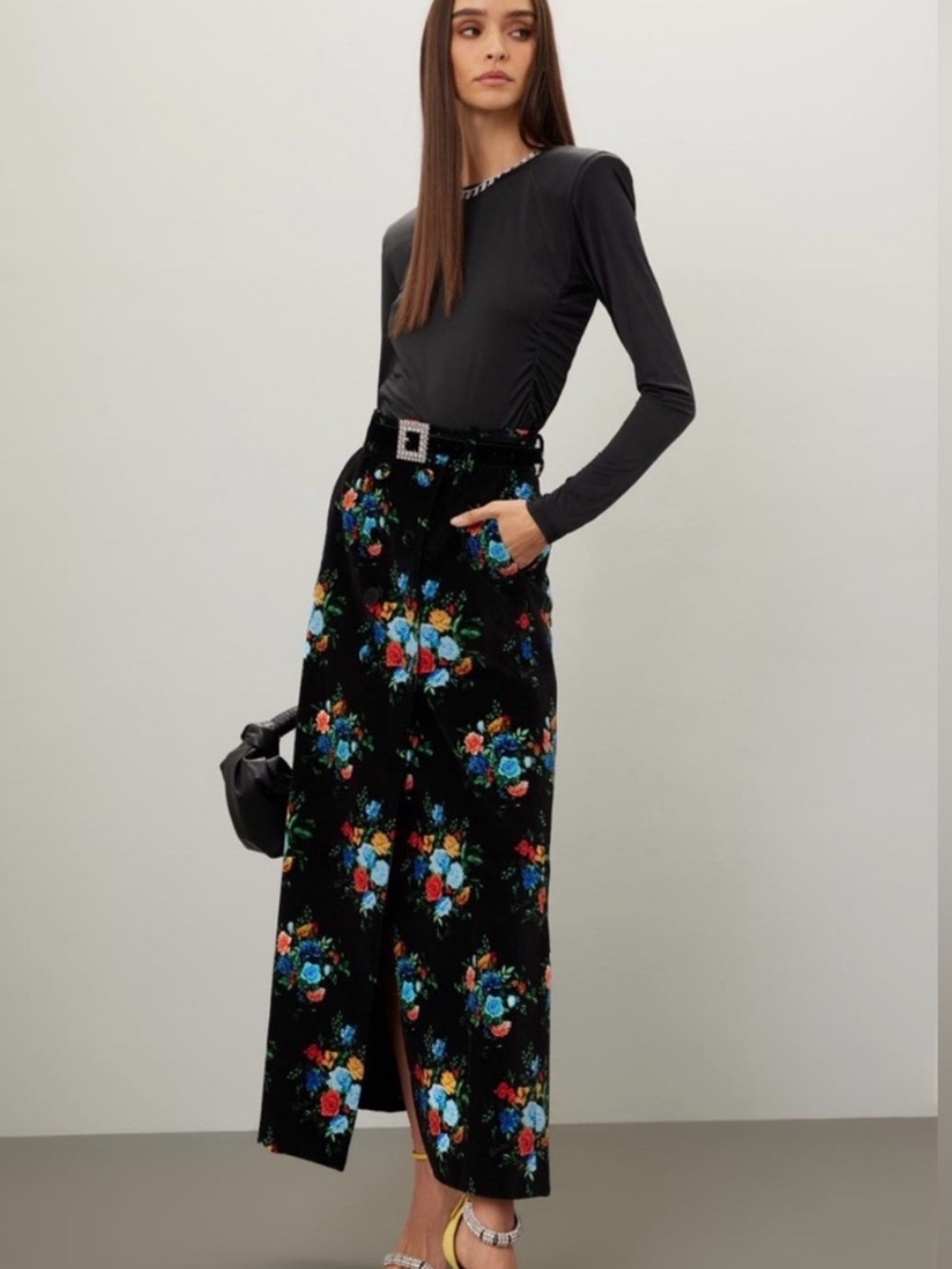 Paco Rabanne Floral Velvet Maxi Skirt - Black with Multicolor Roses size 34 - Picture 3 of 5